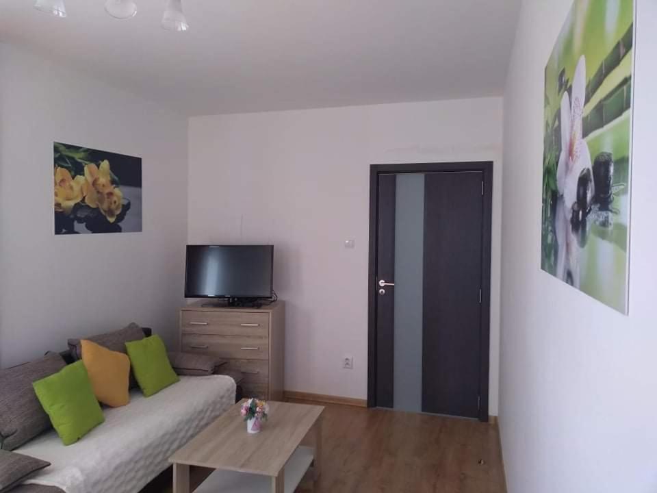 Apartman NAOMI E12 Nova Lesna Bagian luar foto