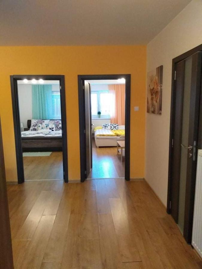 Apartman NAOMI E12 Nova Lesna Bagian luar foto